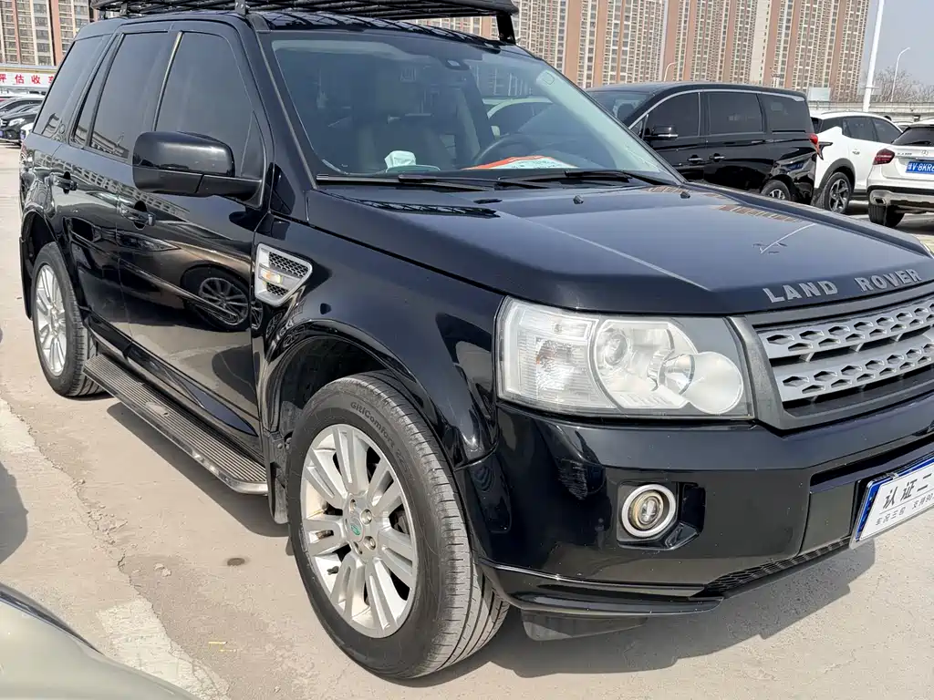 Land Rover Freelander 2 2012 — фото 3