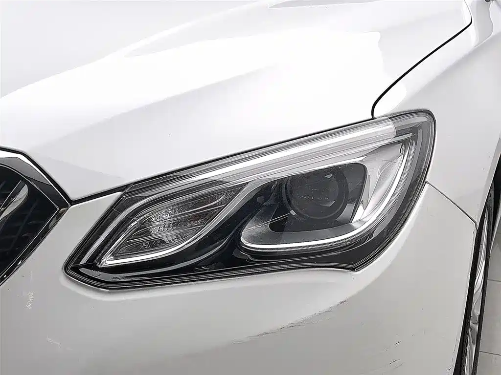 Buick Excelle 2016 — фото 7