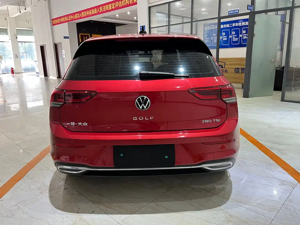 Volkswagen Golf 2022
