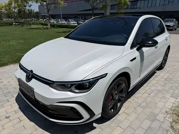 Volkswagen Golf 2023