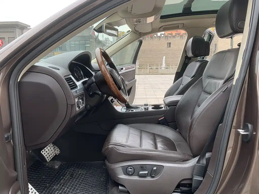 Volkswagen Touareg 2011