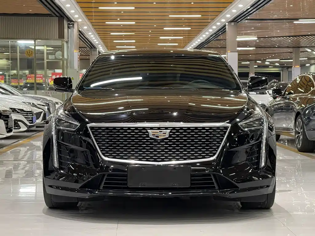 Cadillac CT6 2021 — фото 2