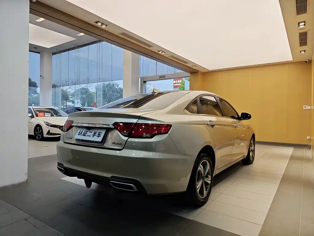 Geely Emgrand GL 2018 — фото 28
