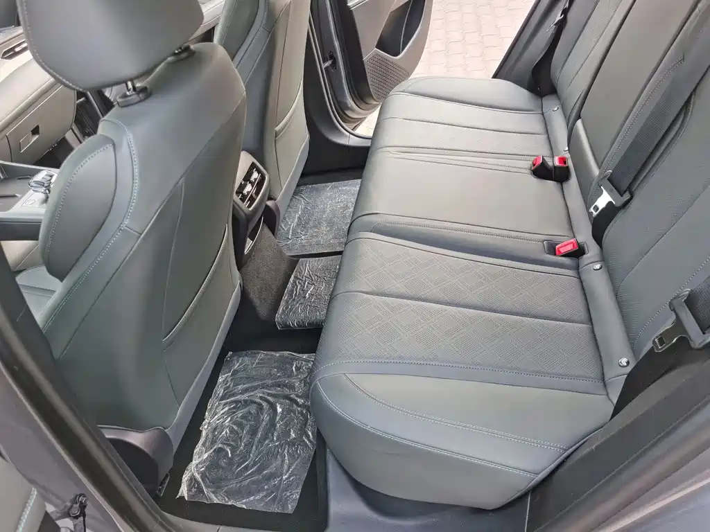 BYD Qin PLUS 2025 — фото 12