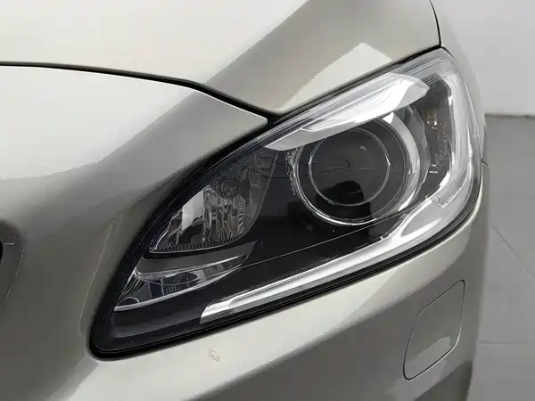 Volvo S60 2019