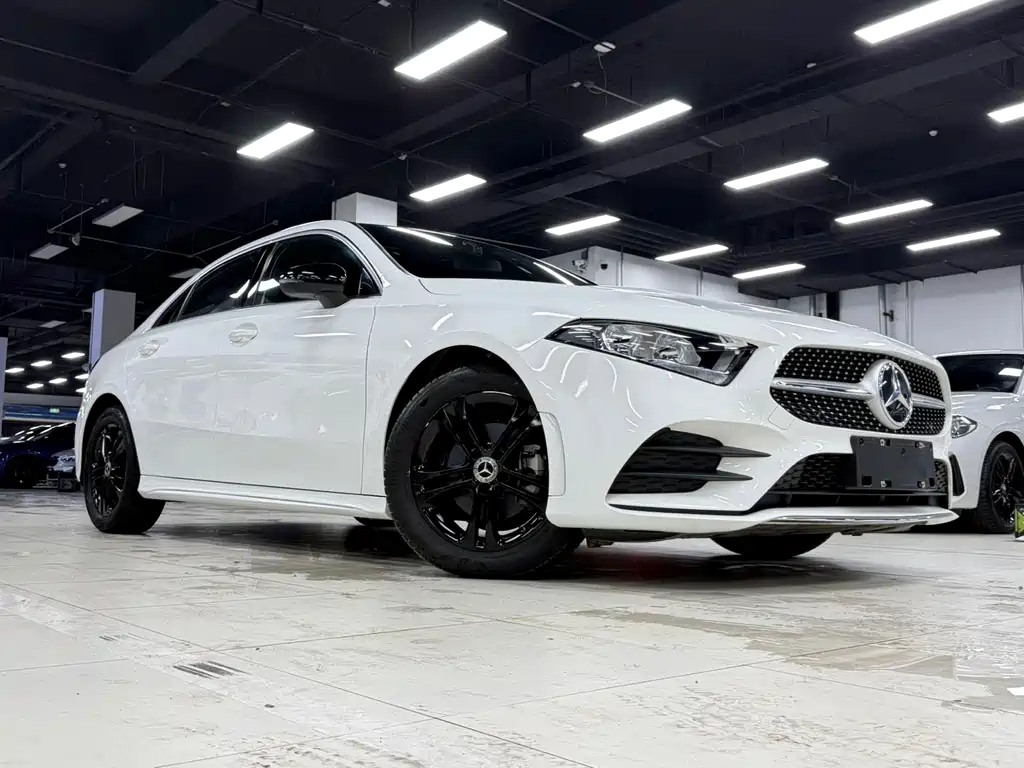 Mercedes-Benz A-Class 2022