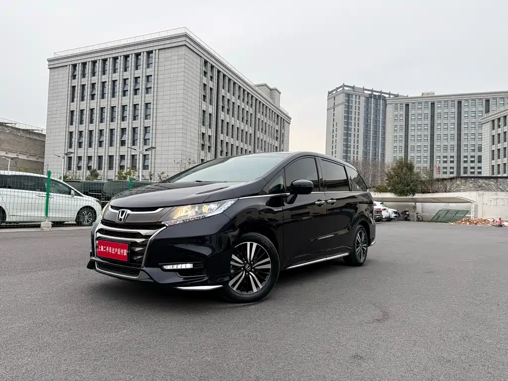 Honda Odyssey 2021 — фото 13