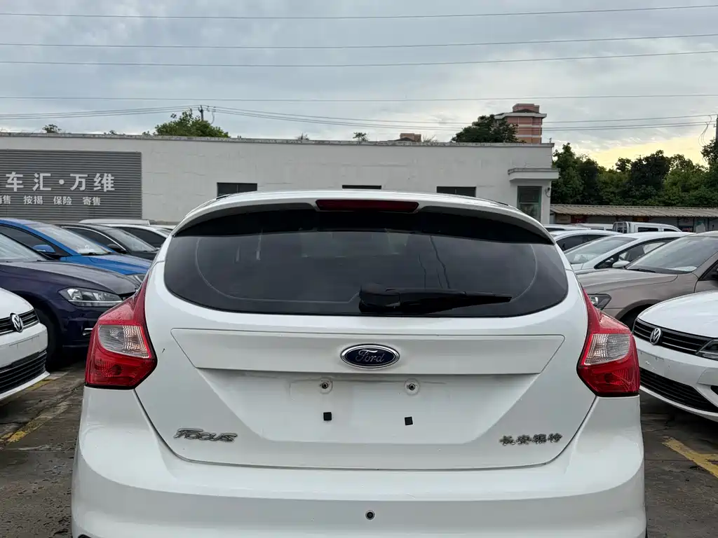 Ford Focus 2014