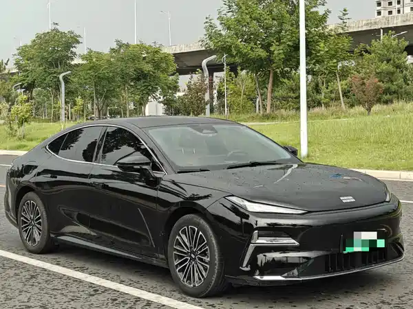 Geely Galaxy Starshine 8 2026