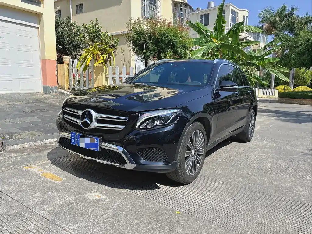 Mercedes-Benz GLC 2016 — фото 1