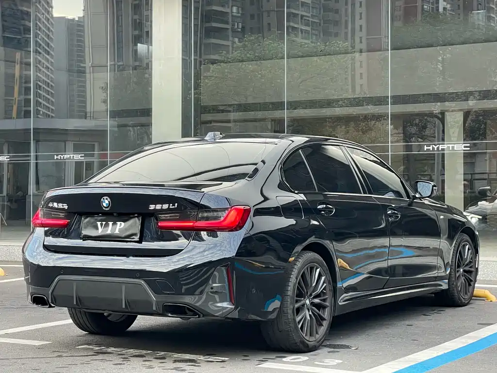 BMW 3 Series 2023 — фото 11