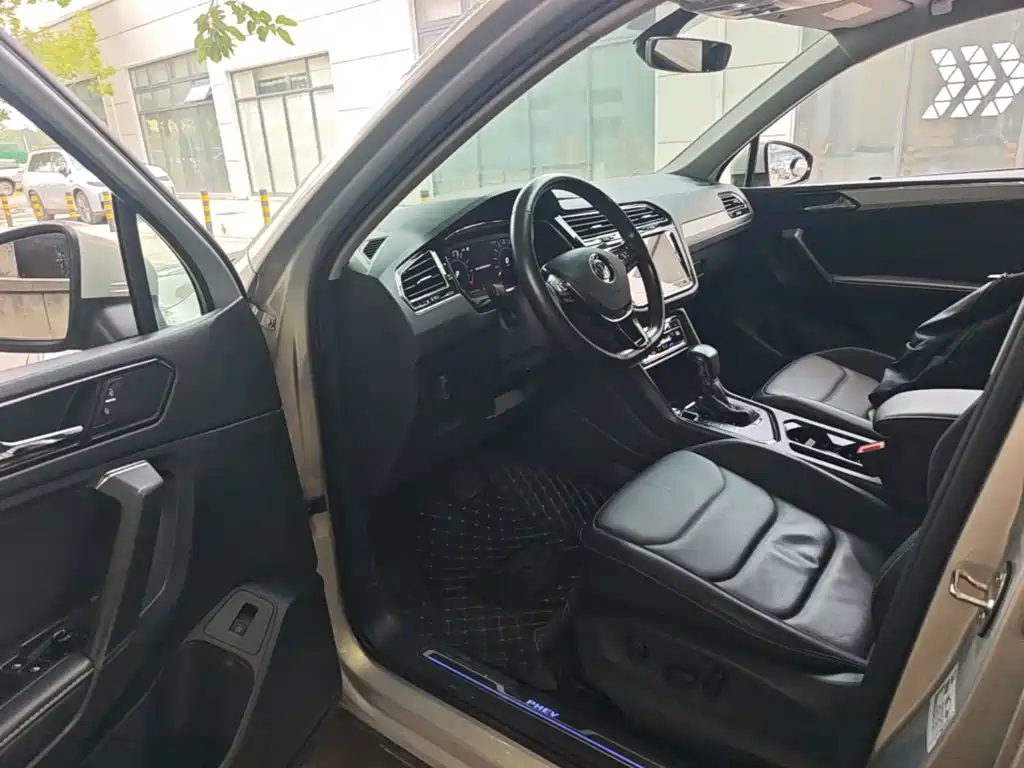 Volkswagen Tiguan L PHEV 2020 — фото 23