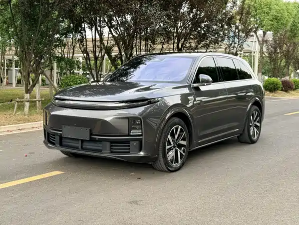 Li Auto L7 2023