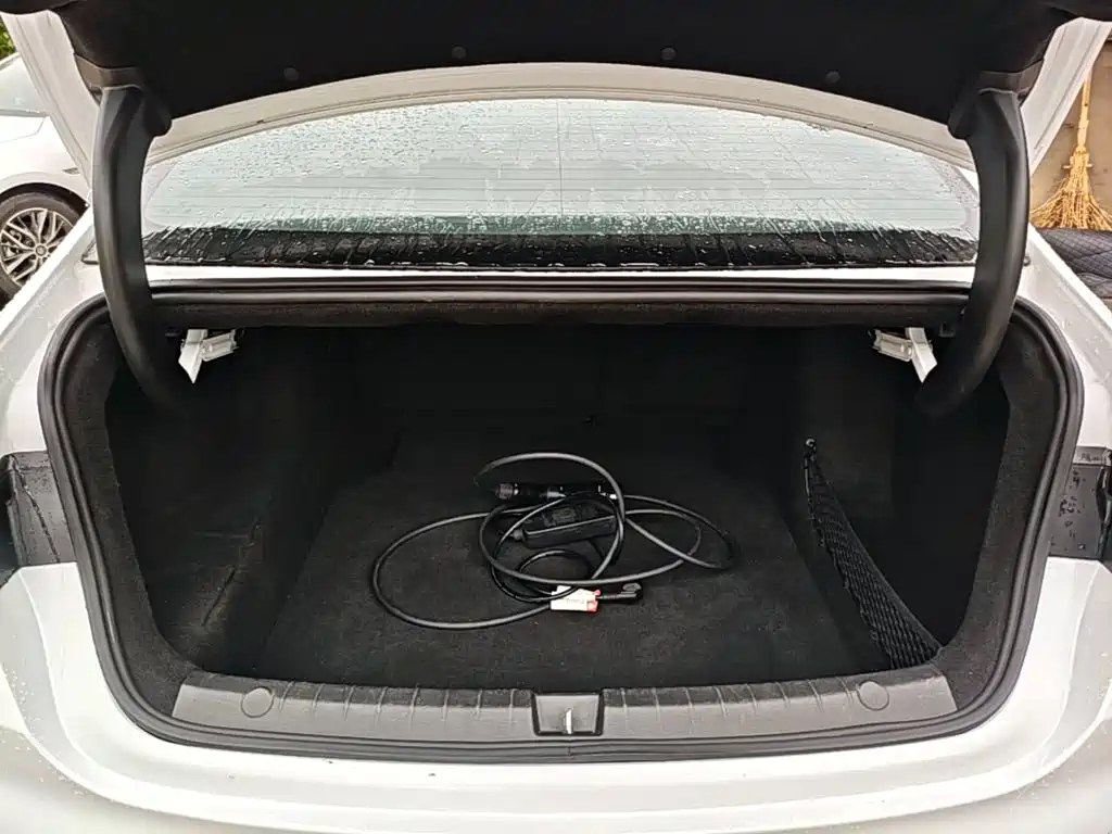 BYD Qin PLUS 2023 — фото 19