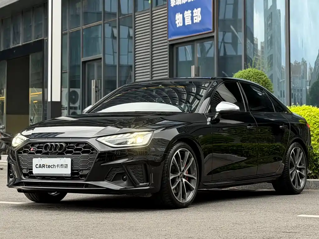 Audi S4 2024