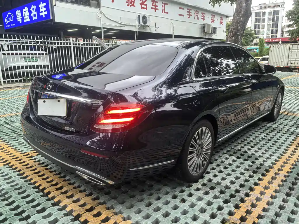 Mercedes-Benz E-Class 2020