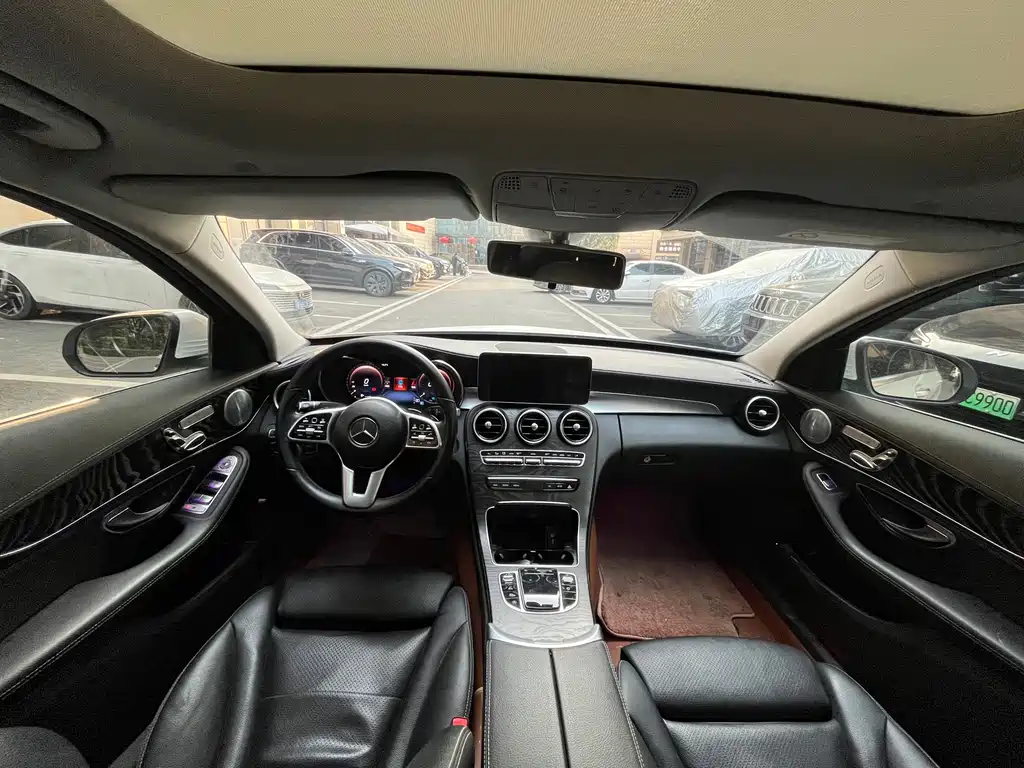 Mercedes-Benz C-Class 2019 — фото 9