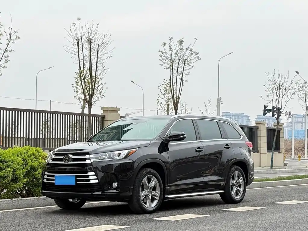 Toyota Highlander 2019