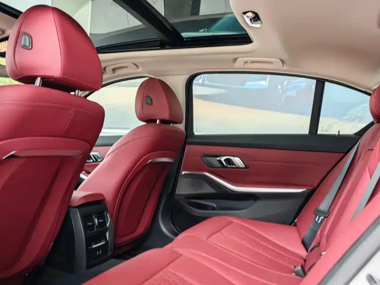 BMW 3 Series 2026 — фото 10