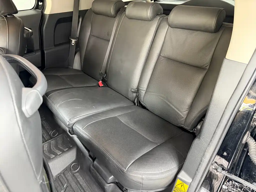 Toyota FJ Cruiser 2019 — фото 19
