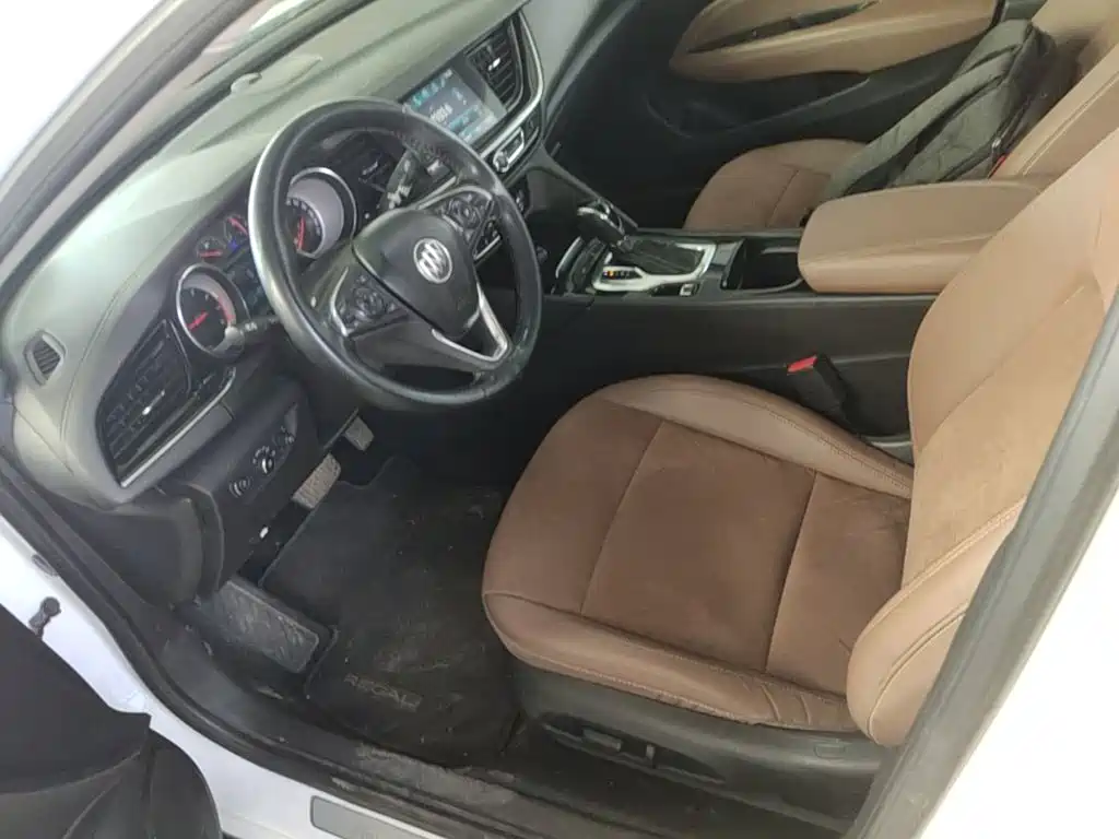 Buick Regal 2018 — фото 15