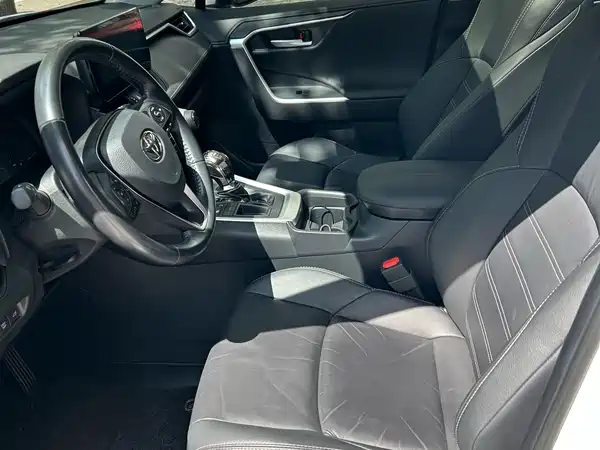 Toyota Wildlander 2024