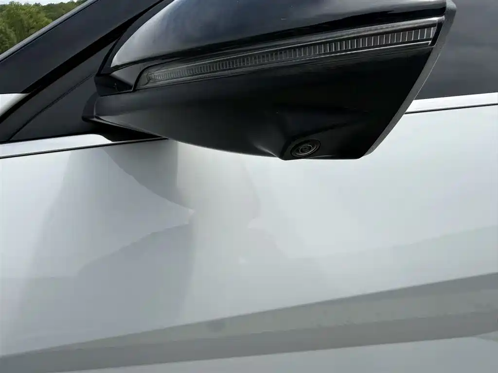 Hyundai Elantra 2022 — фото 13