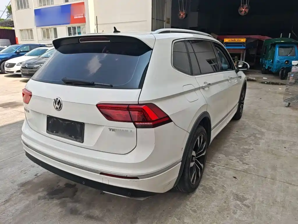 Volkswagen Tiguan L 2020
