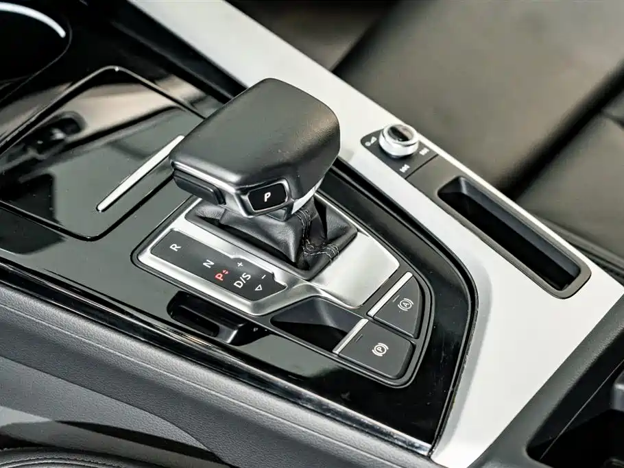 Audi A5 2023 — фото 12