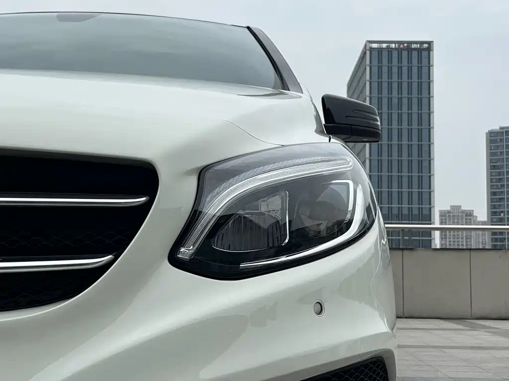 Mercedes-Benz B-Class 2018 — фото 20
