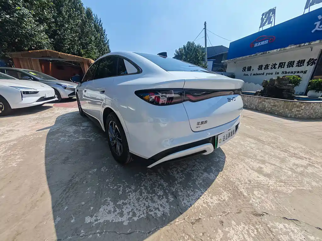 BYD Seal 06 2025