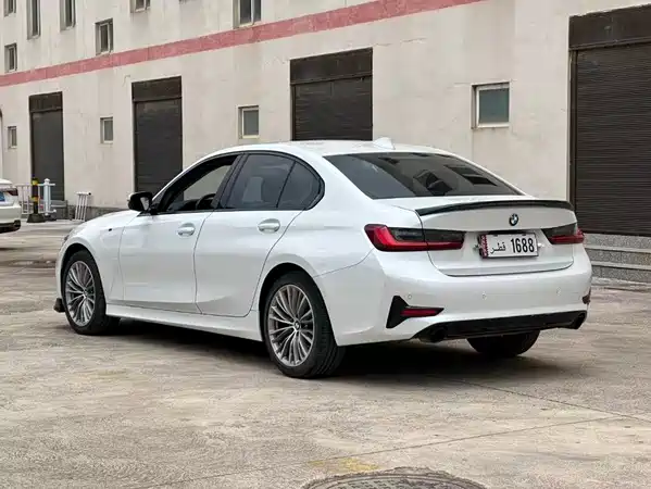 BMW 3 Series 2022
