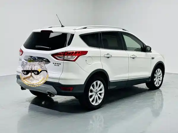 Ford Kuga 2015