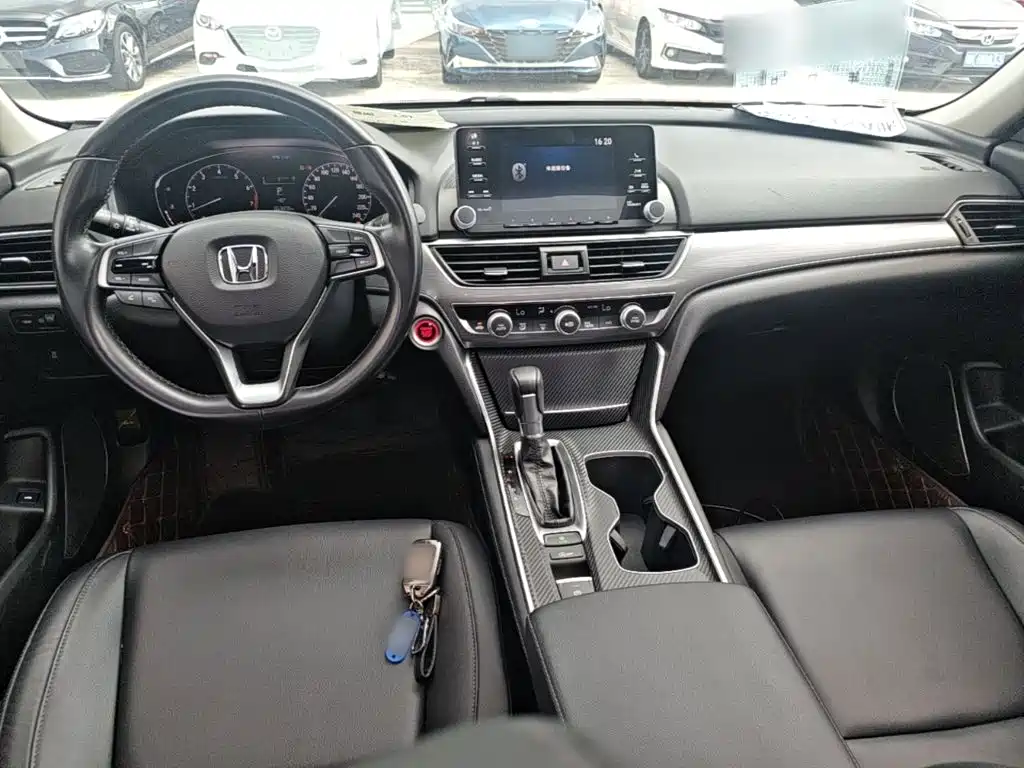 Honda Accord 2021 — фото 10