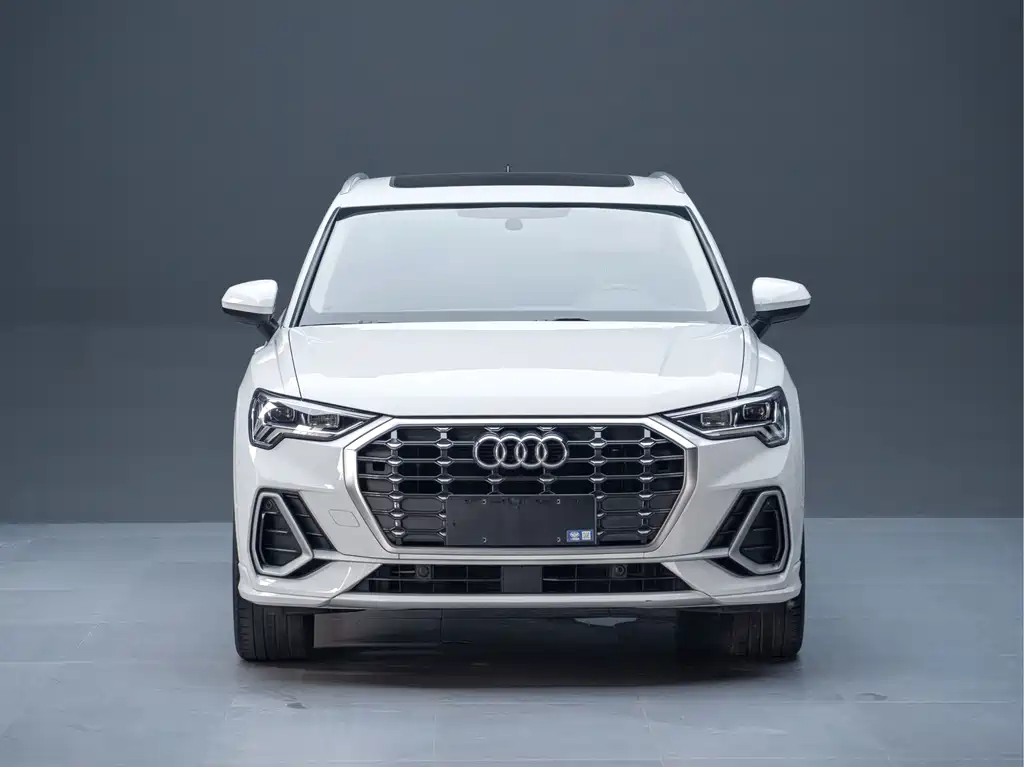Audi Q3 2023