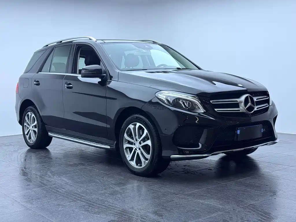 Mercedes-Benz GLE 2016 — фото 3
