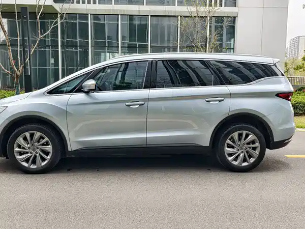 Geely Jiaji 2021