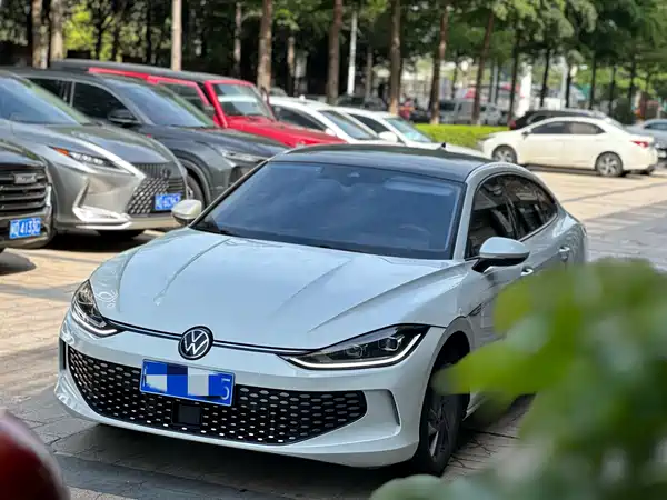 Volkswagen Lamando 2024