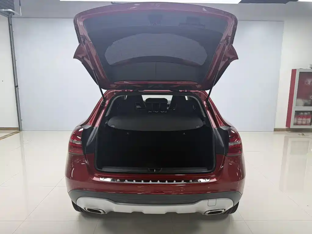Mercedes-Benz GLA 2018 — фото 13