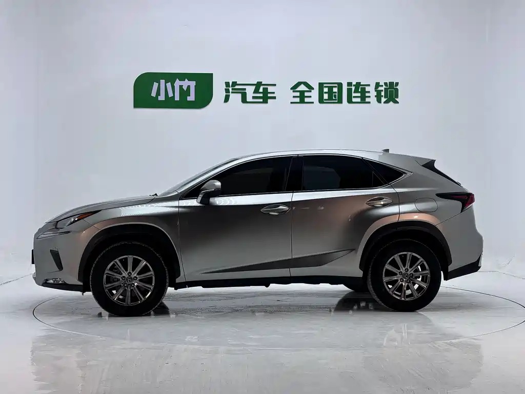 Lexus NX 2020 — фото 8