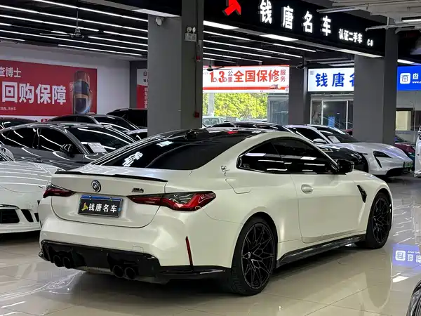 BMW M4 2023