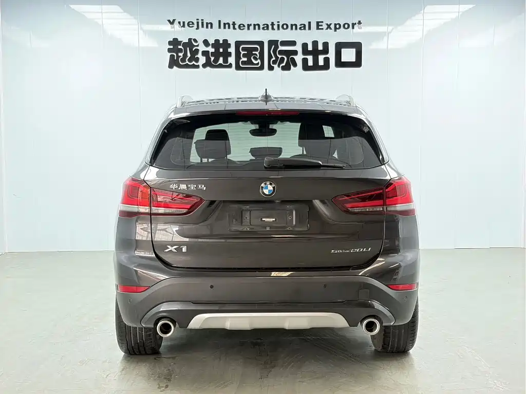 BMW X1 2022 — фото 9