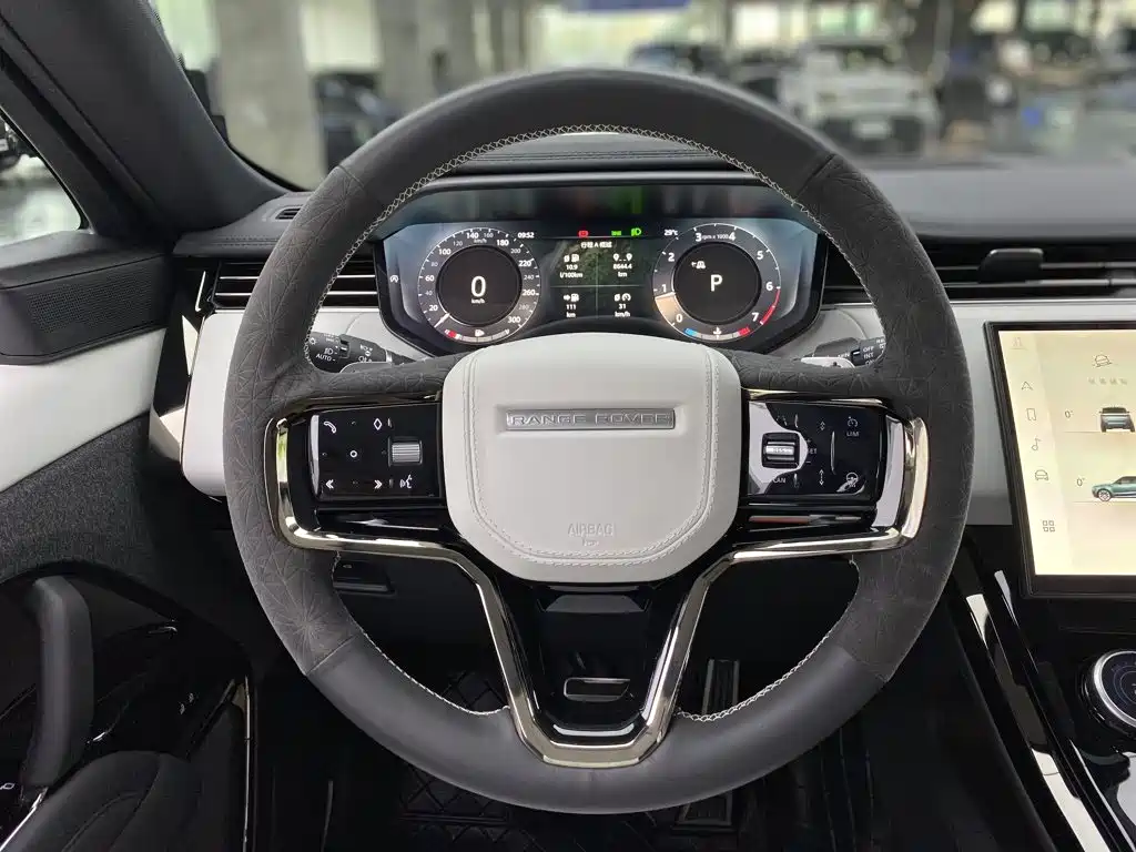 Land Rover Range Rover Sport 2023 — фото 13