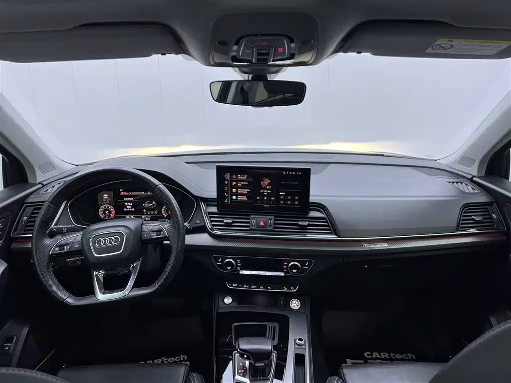 Audi Q5L 2021 — фото 14