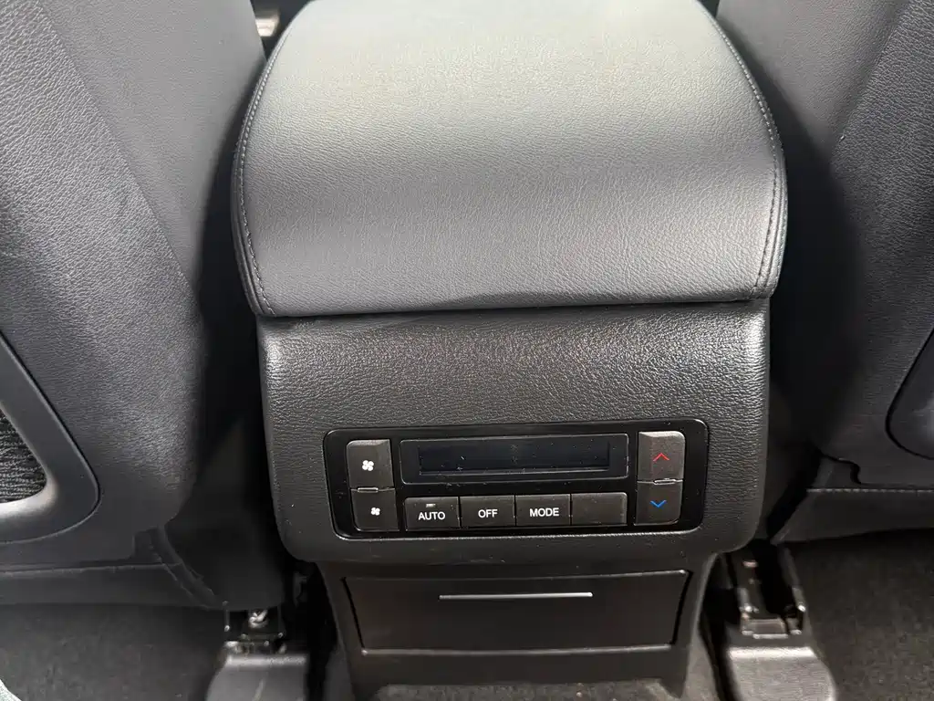 Haval H9 2022 — фото 13