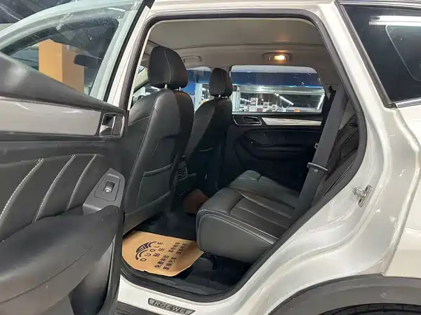 Roewe RX5 2019