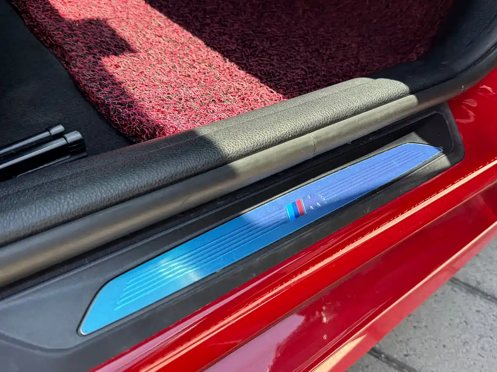BMW 3 Series 2019 — фото 14