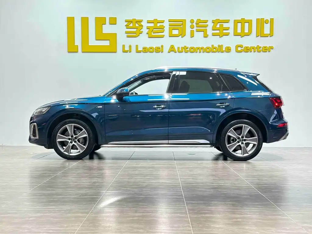 Audi Q5L 2022 — фото 4