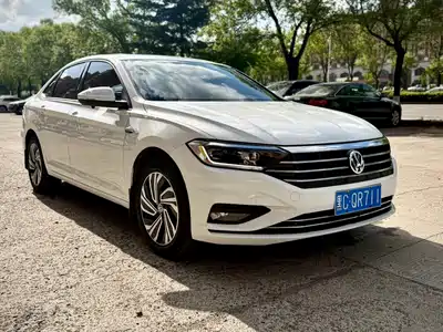 Volkswagen Sagitar 2022