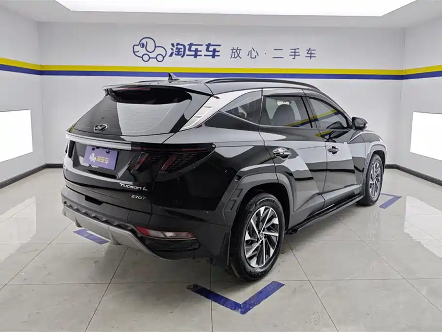 Hyundai Tucson 2023 — фото 3